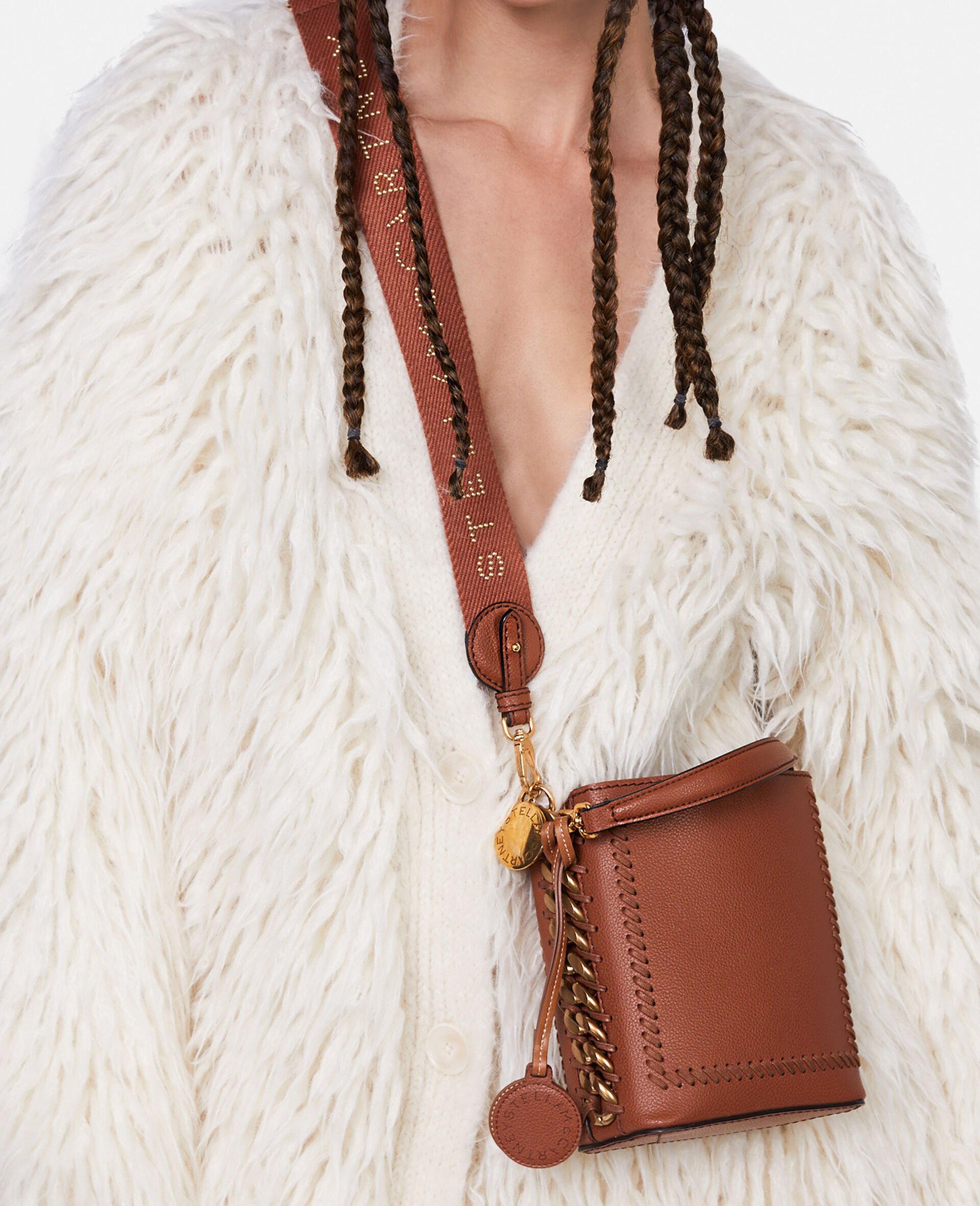 Frayme MIRUM® Mini Square Bucket Bag-Brown-model