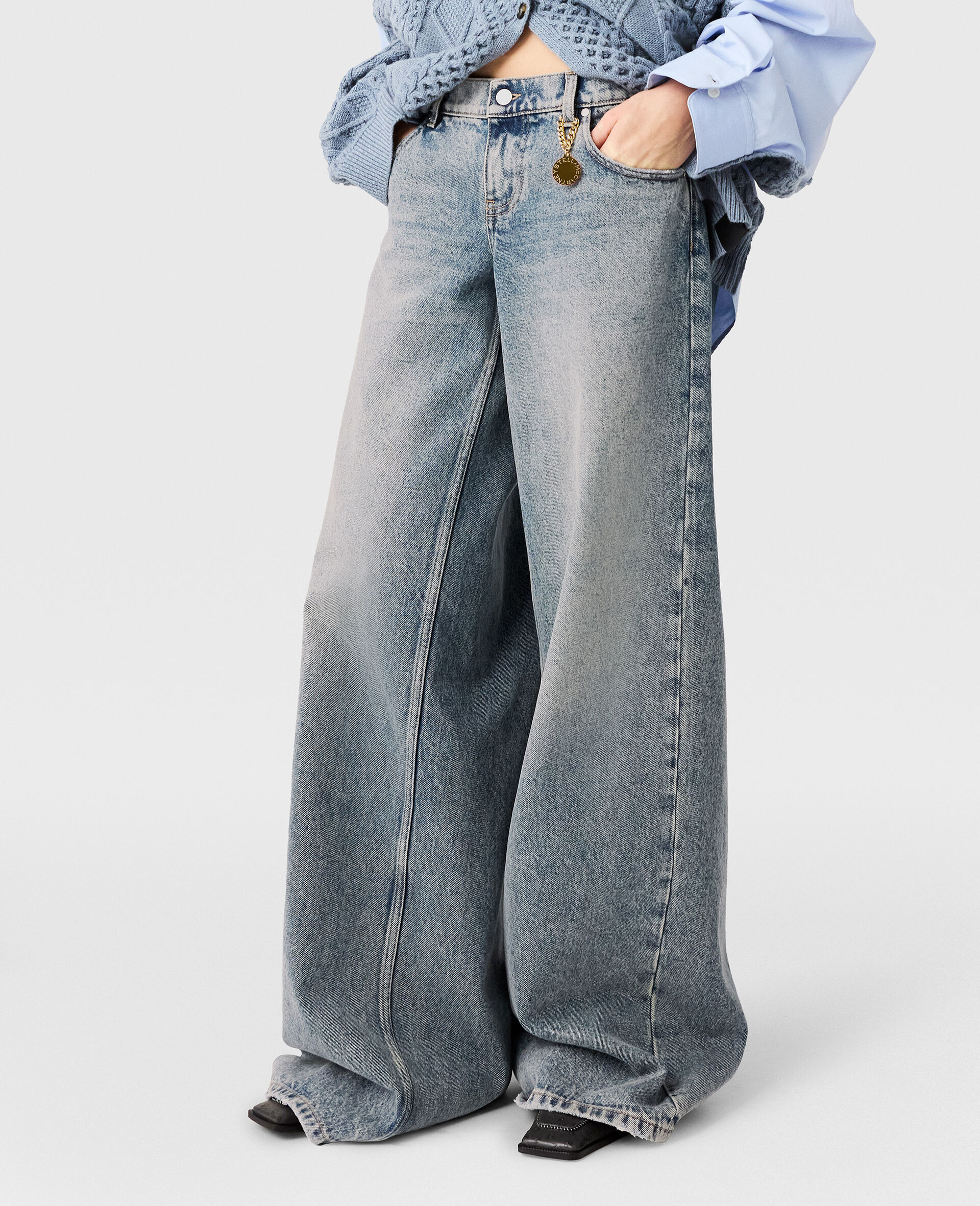 Vintage Wash Wide-Leg Jeans-Blue-large image number 4