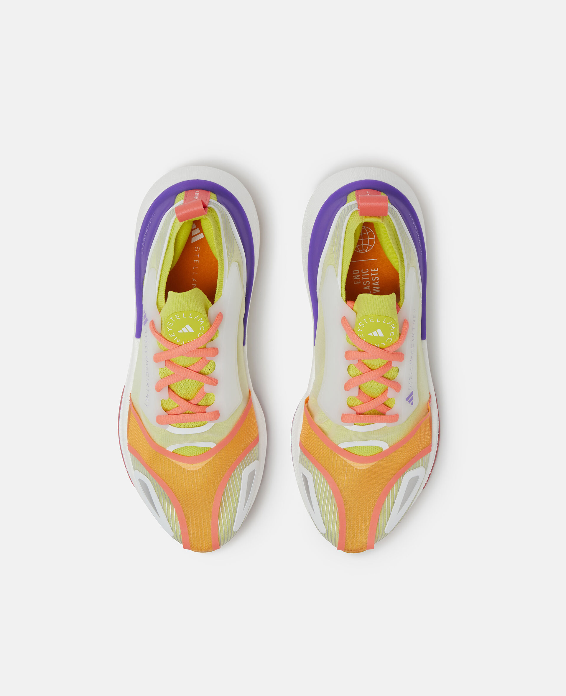 UltraBOOST 23 Light Running Trainers-Multicolour-large image number 3