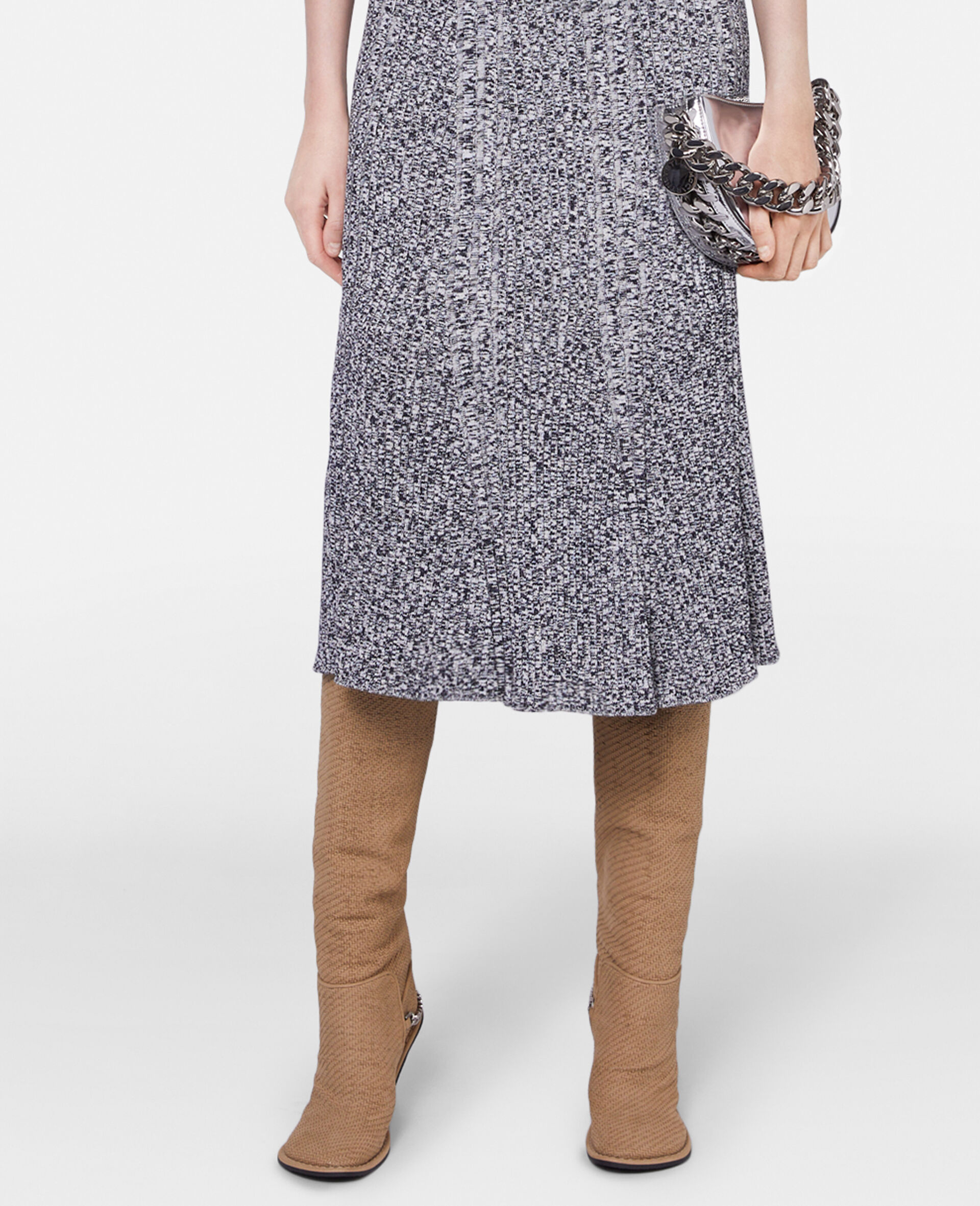 Mouline Rib Knit Skirt-Grey-model