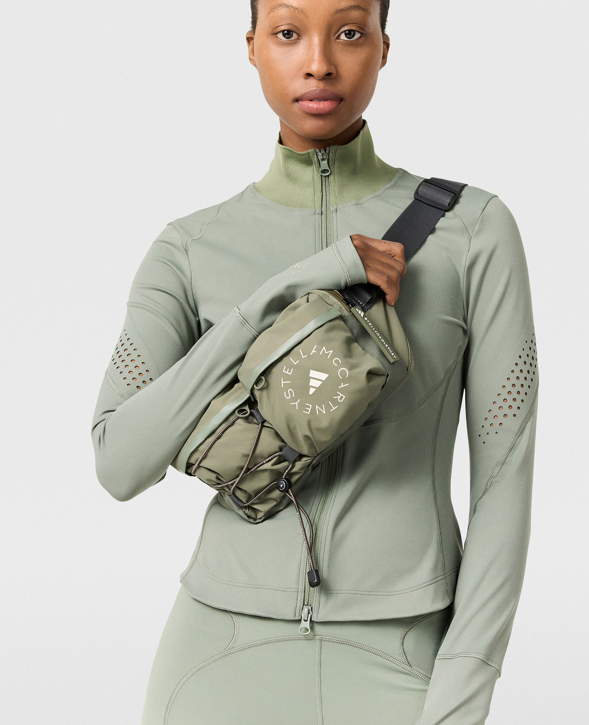 Logo Bum Bag-Green-model