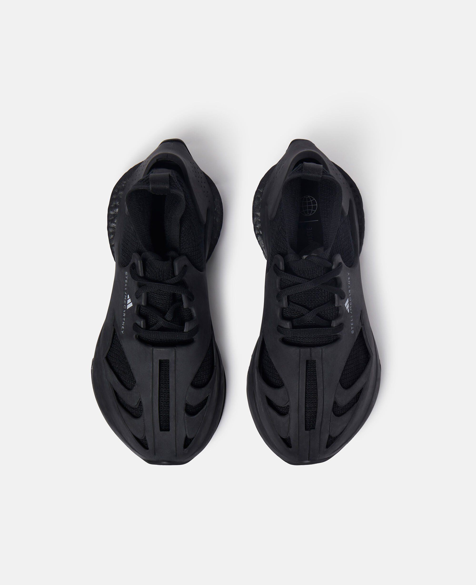 Black primeknit trainers outlet