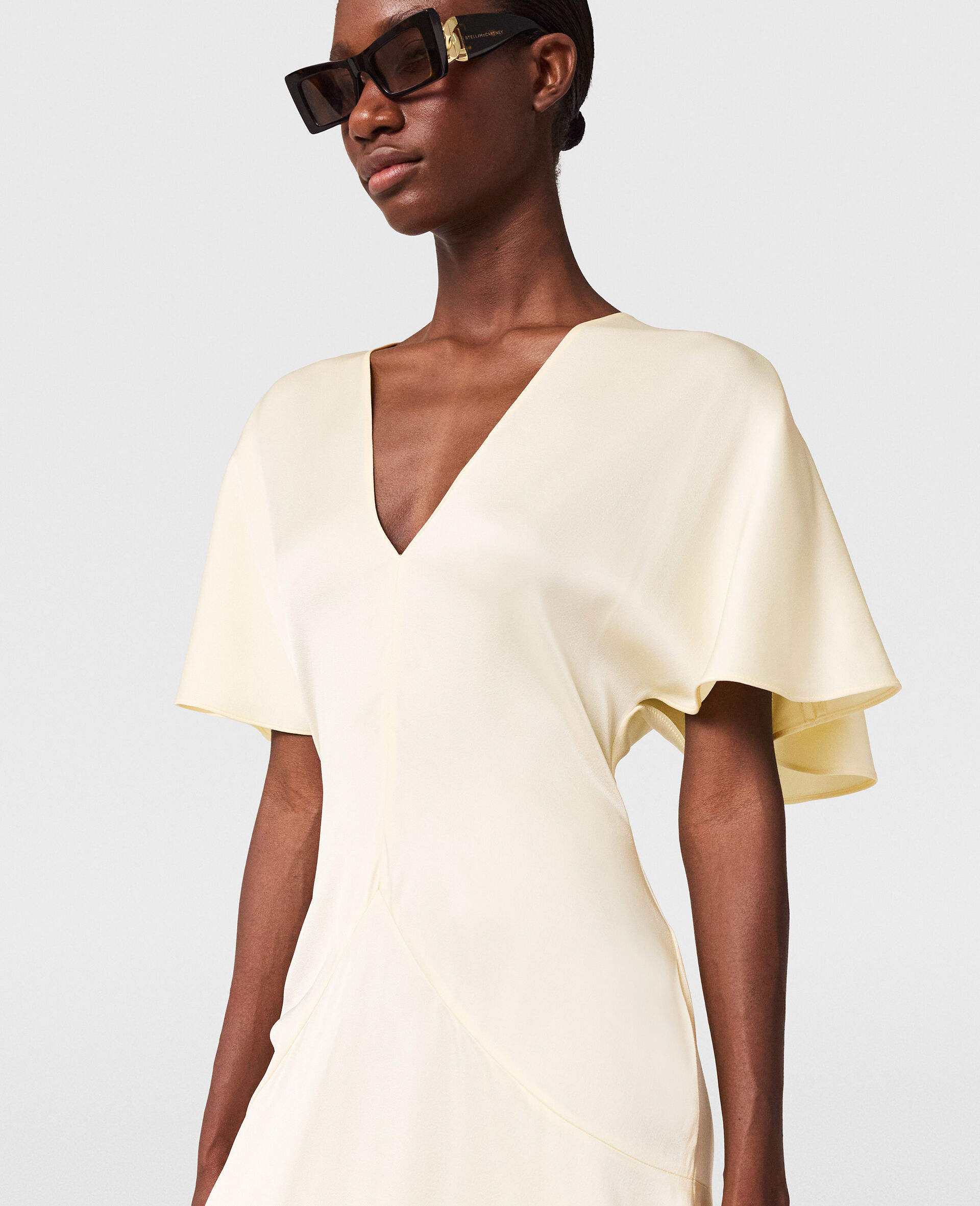 V-Neck Short-Sleeve Satin Midi Dress-Black-large image number 3