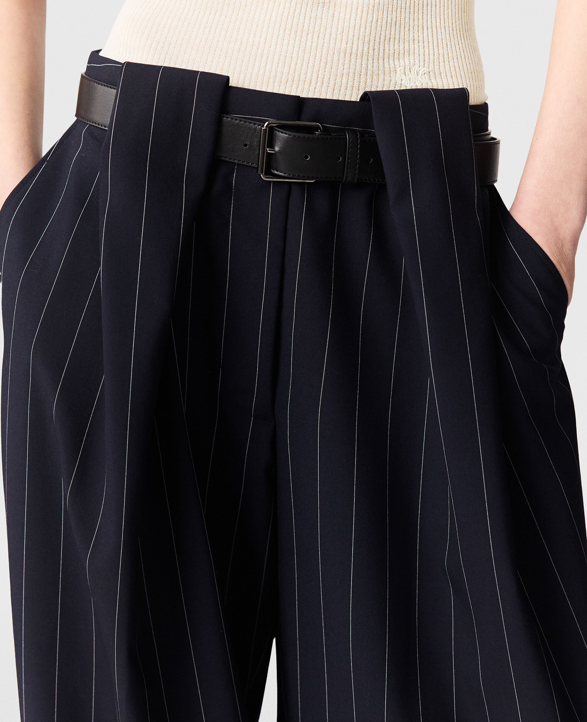 ウィメンズ パンツ レギンス | クロップド ベルベット | ステラ