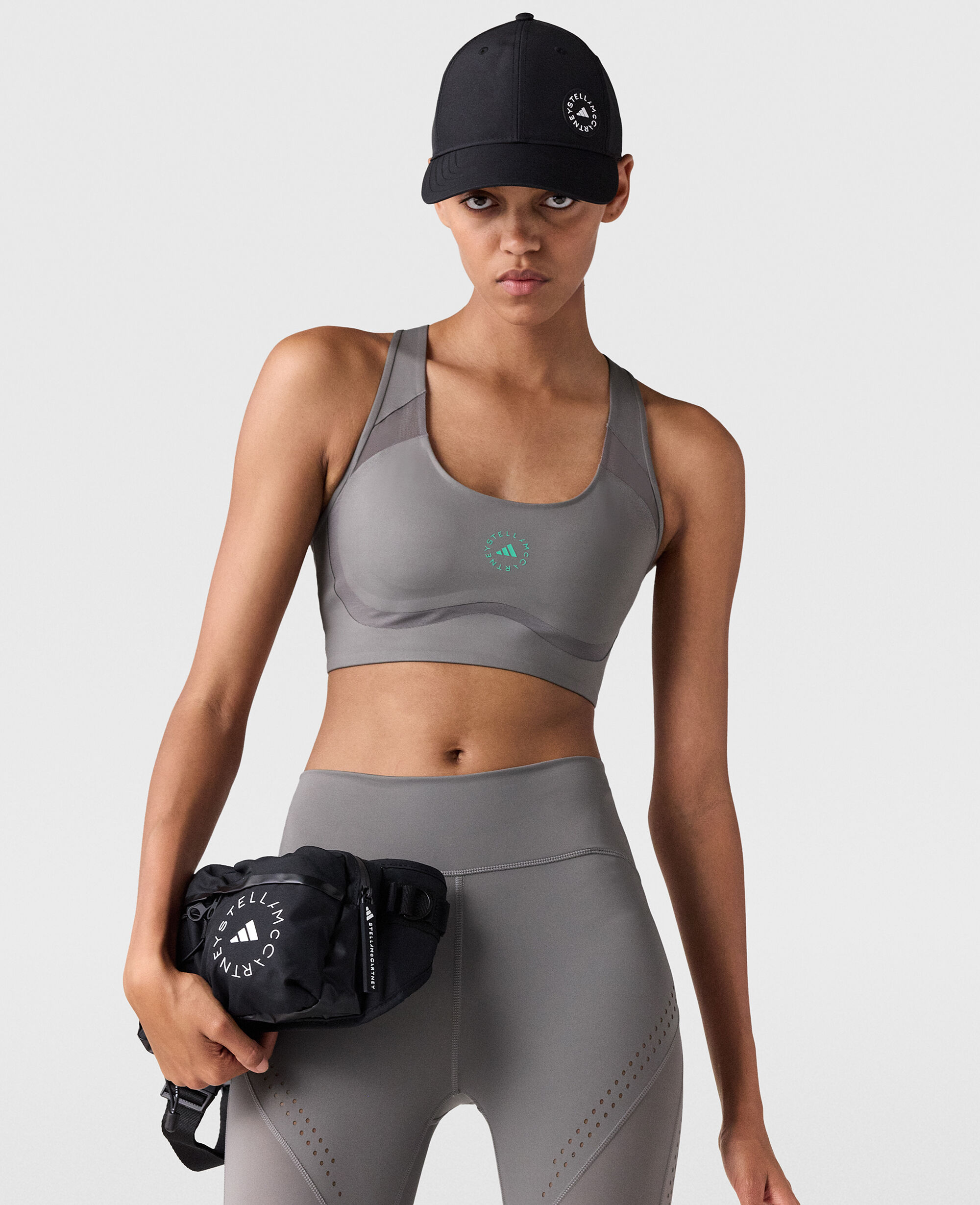 adidas by Stella McCartney - 美品 adidas by Stella McCartney アディダスバイステラマッカートニー  スウェット パーカー パンツ 上下 セットアップ XS ブラック レディース 古着 中古 USEDの通販 by ブランド古着のリュクス｜アディダスバイ ステラマッカートニーならラクマ