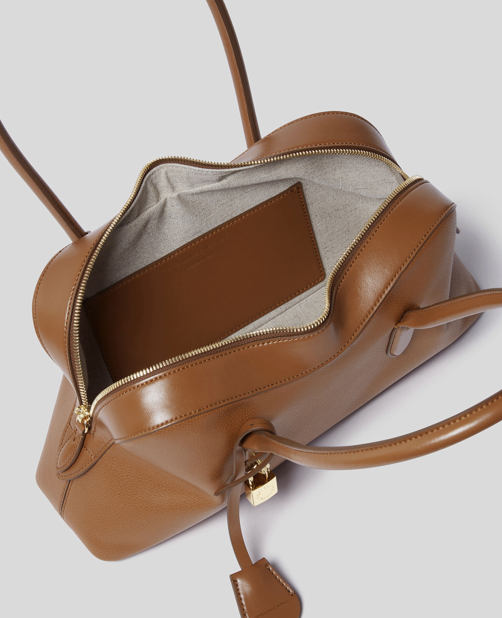 Women Brandy Ryder Shoulder Bag | Stella McCartney US