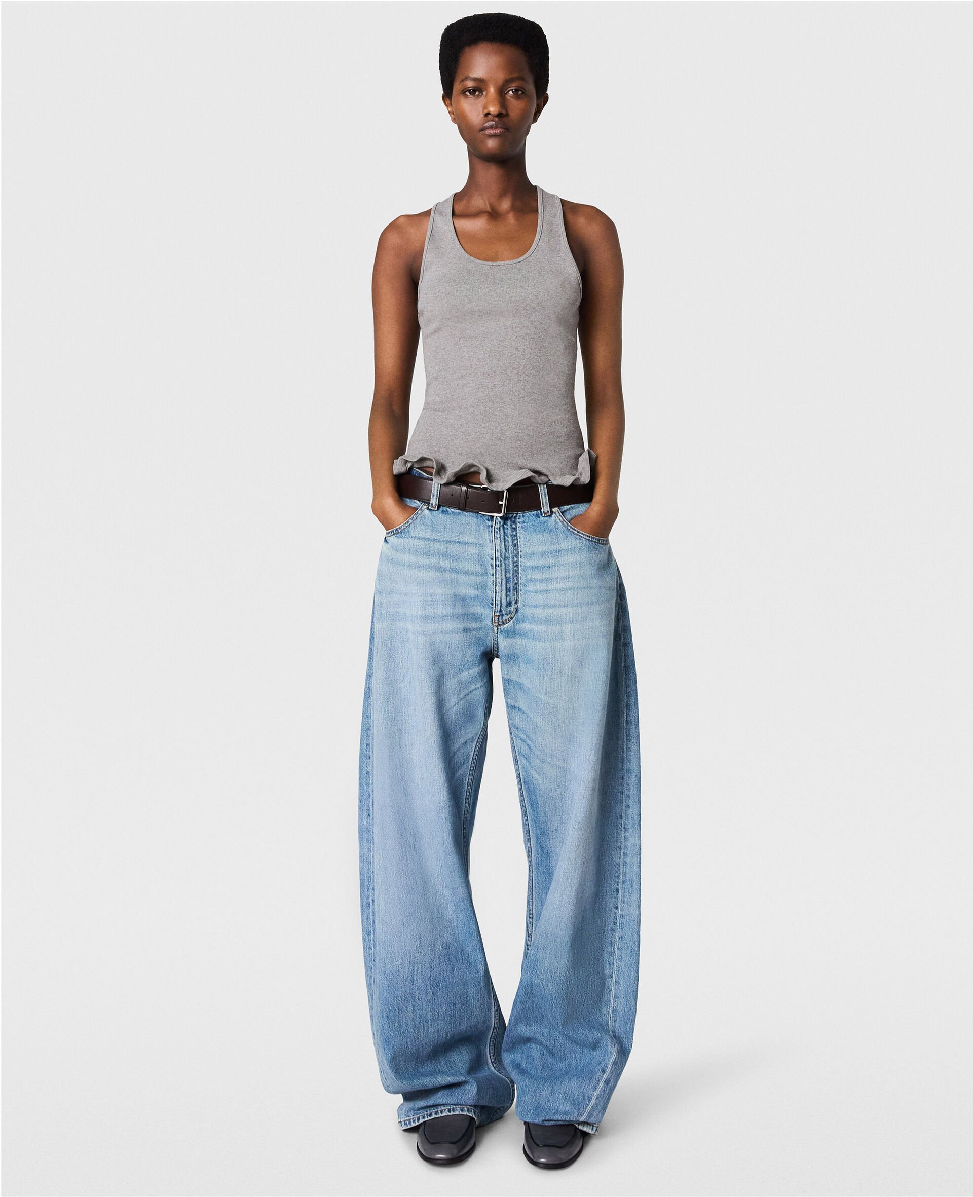 Mid Waist Relaxed Curve Jeans-Blue-medium