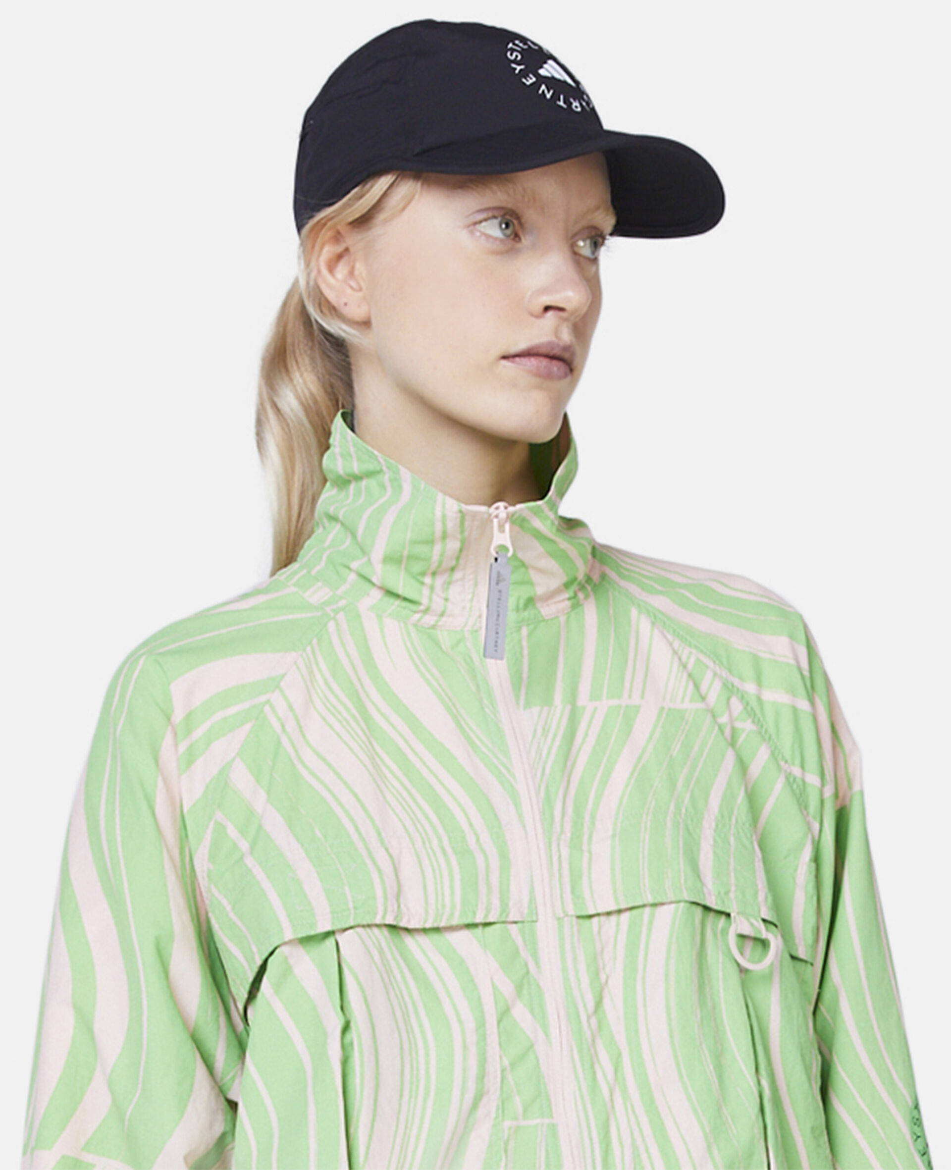 TrueCasuals Hover Float Print Woven Tracktop-Green-large image number 3