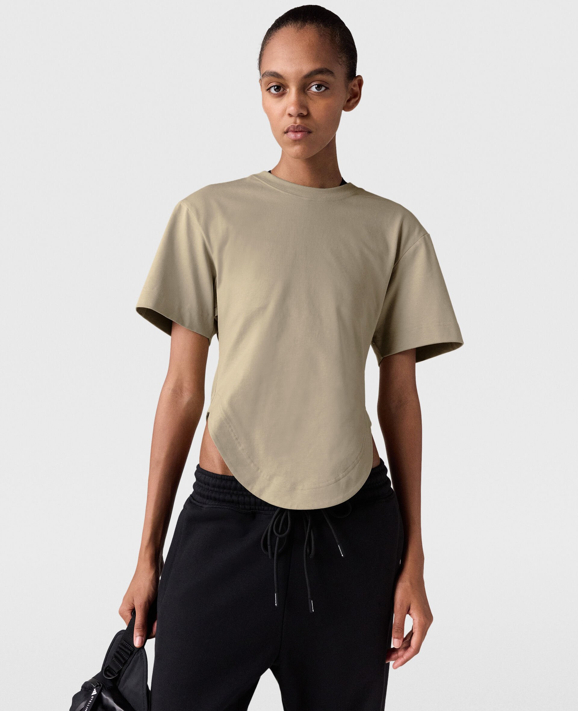 TrueLife Sportswear弧形下摆T恤-米色-large TrueLife Sportswear弧形下摆T恤-米色-large image number 4