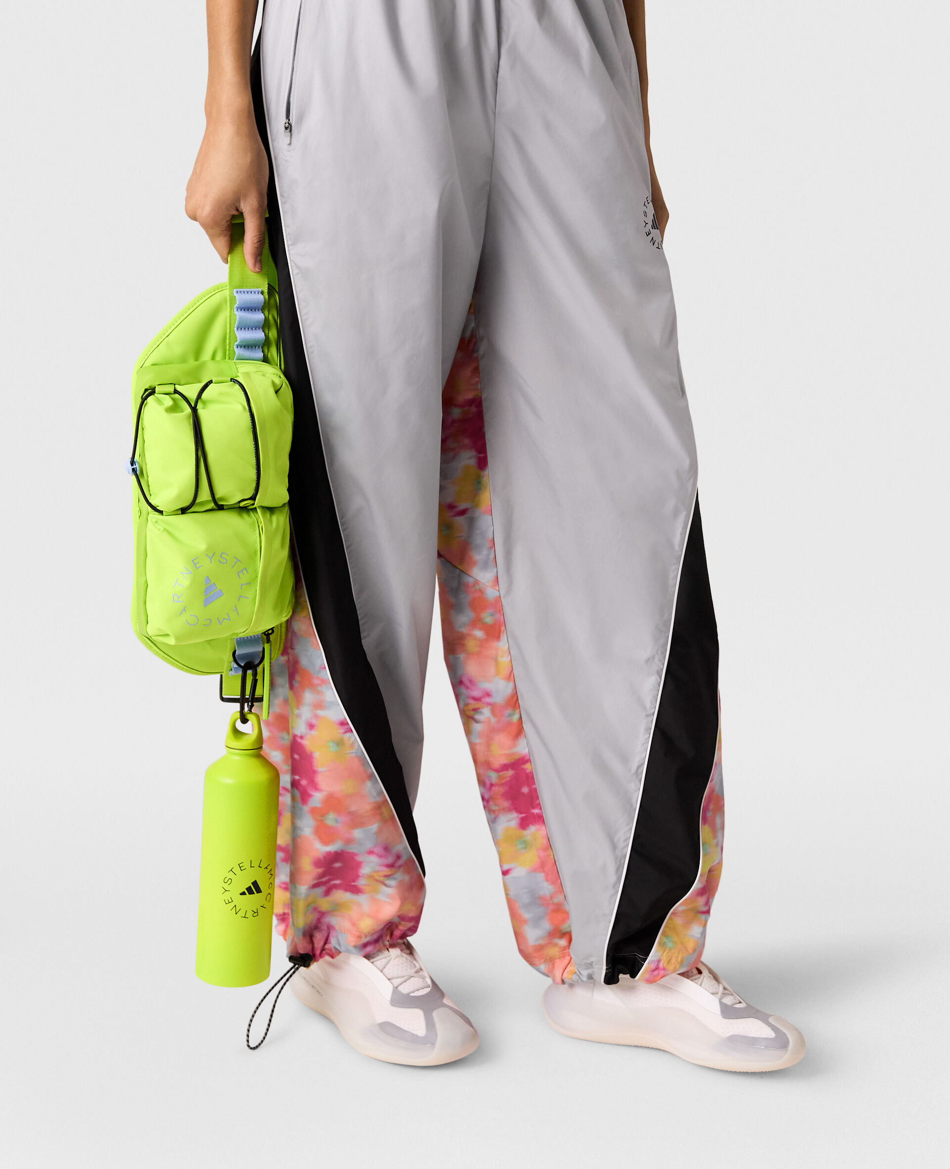 Bum Bag-Green-model