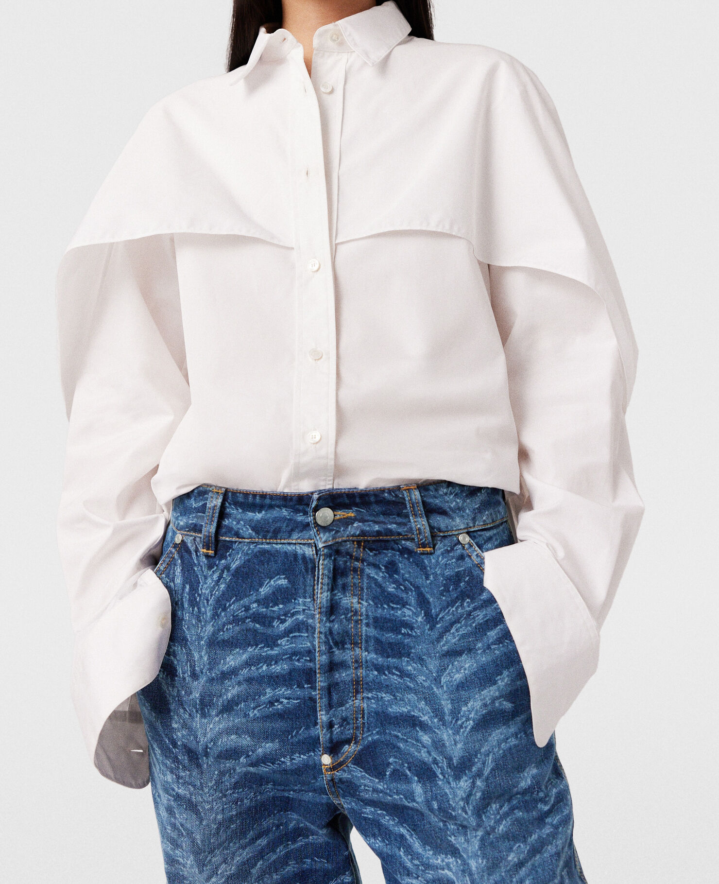 ポンチョ・ケープ Stella McCartney FW24 SHIRT WITH CAPE (620122_SMA909000) Women Pure white Cape Layer Long Sleeve Shirt | Stella