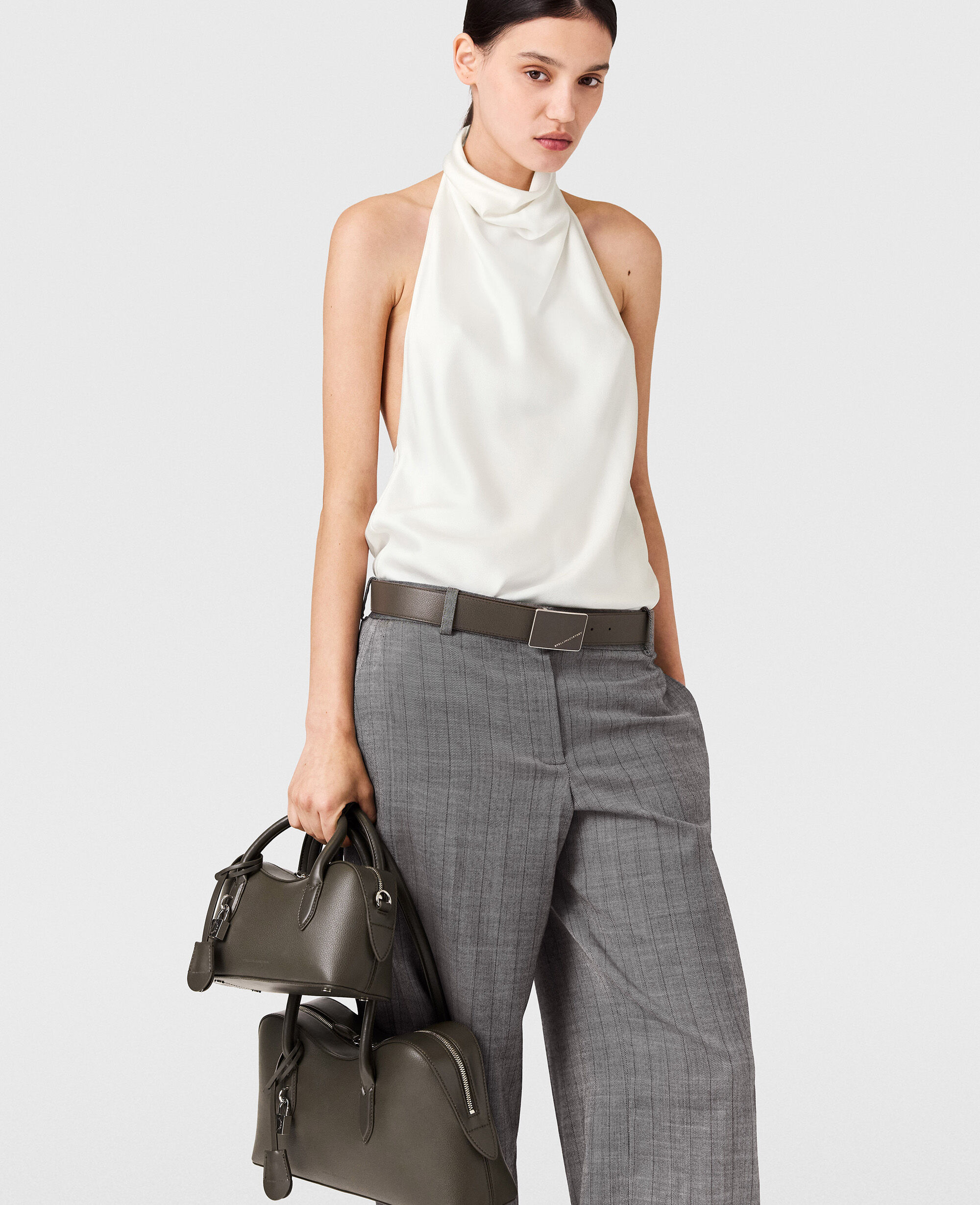 【美品】STELLA McCARTNEYステラマッカートニードット柄ブラウス38 美品】STELLA McCARTNEYステラマッカートニードット柄ブラウス38