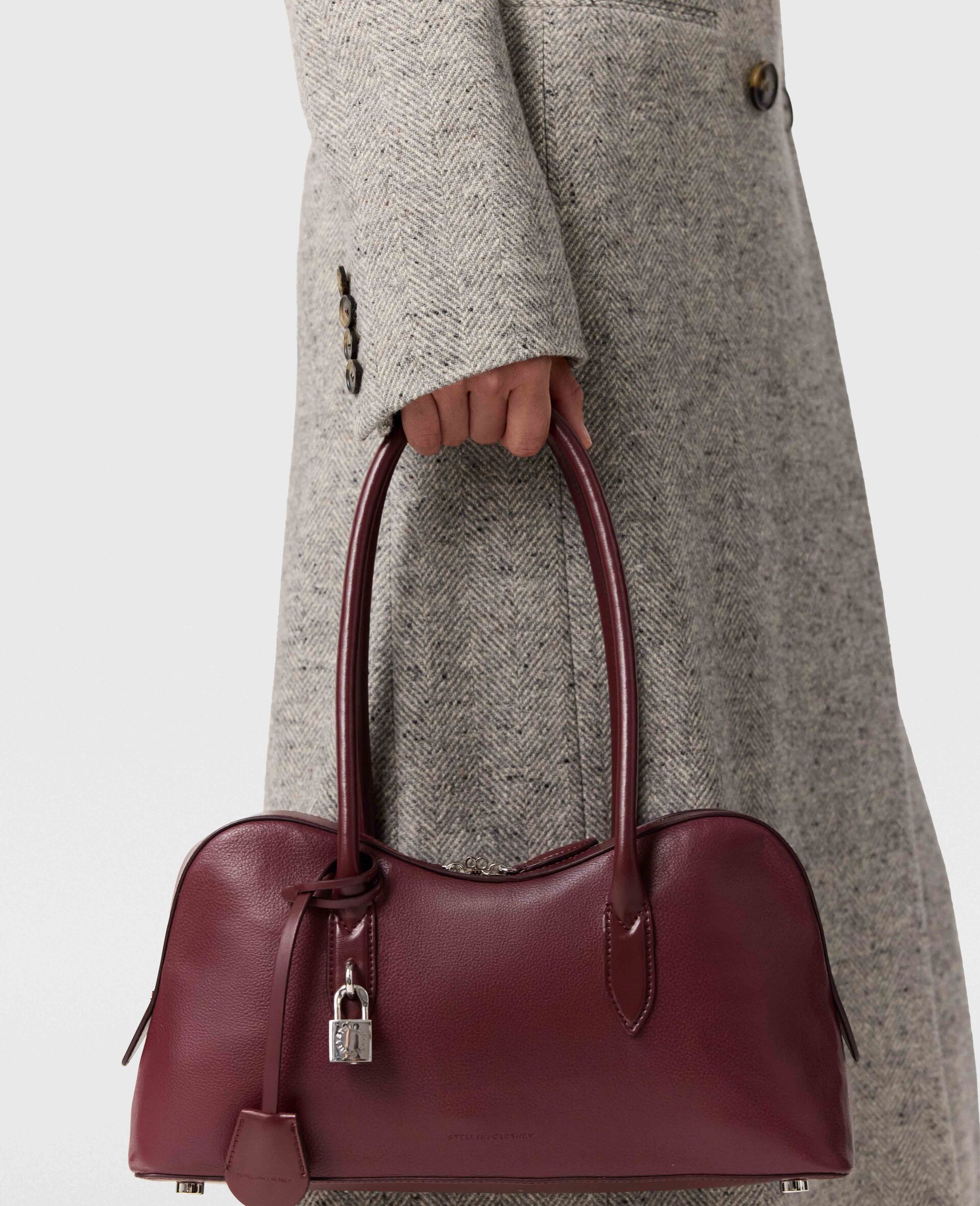 Ryder Shoulder Bag-Red-model