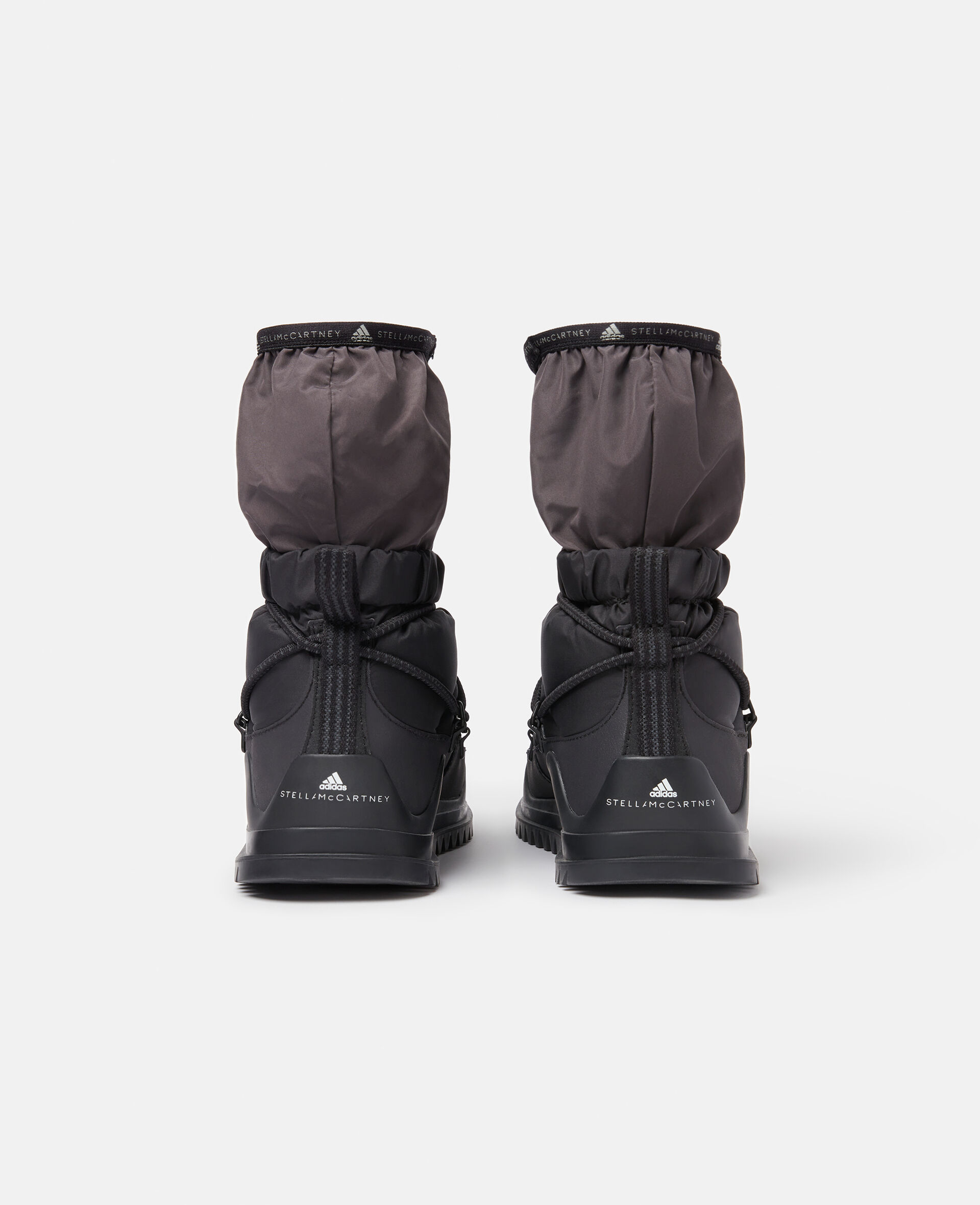 Mob Pronoun function Women Core Black, White Padded Outdoor Boots | Stella McCartney US