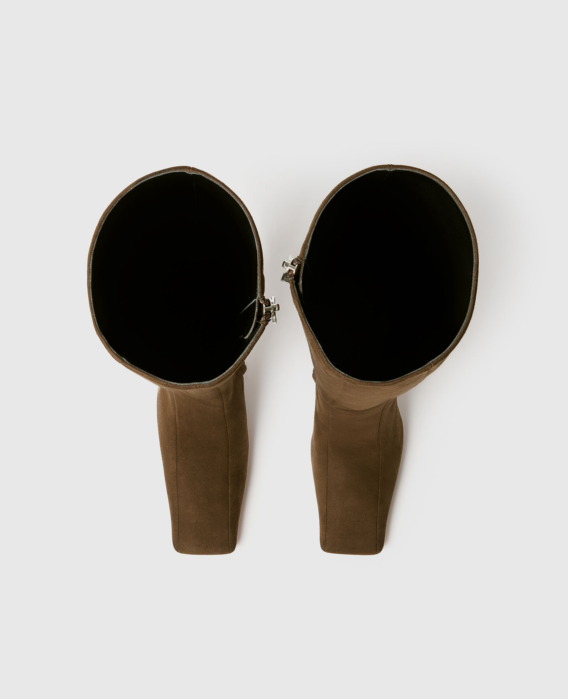 Stivali al Ginocchio con Tacco a Spillo e Punta Quadrata in Suede-Marrone-large image number 3