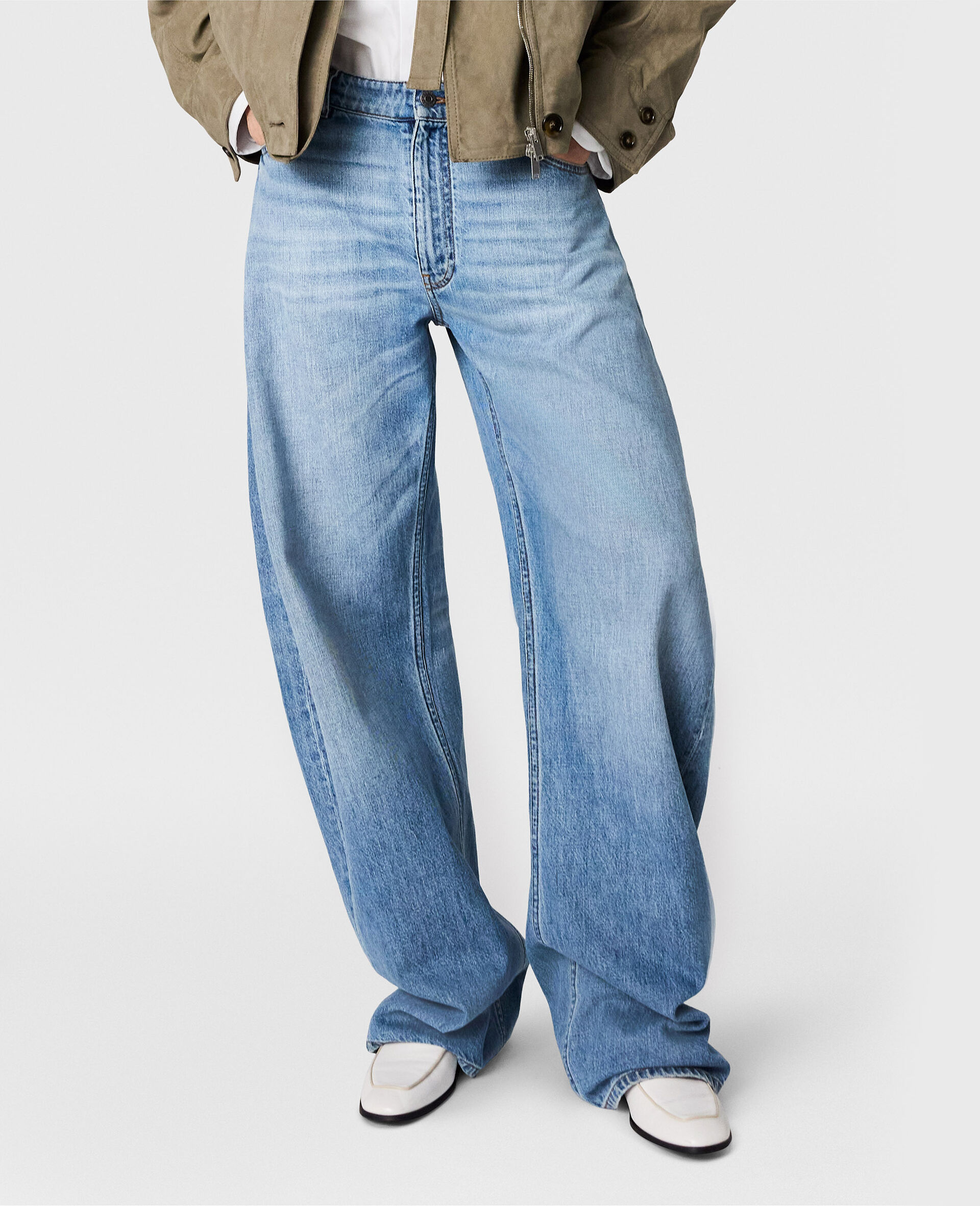 Mid Waist Relaxed Curve Jeans-Blue-large image number 2