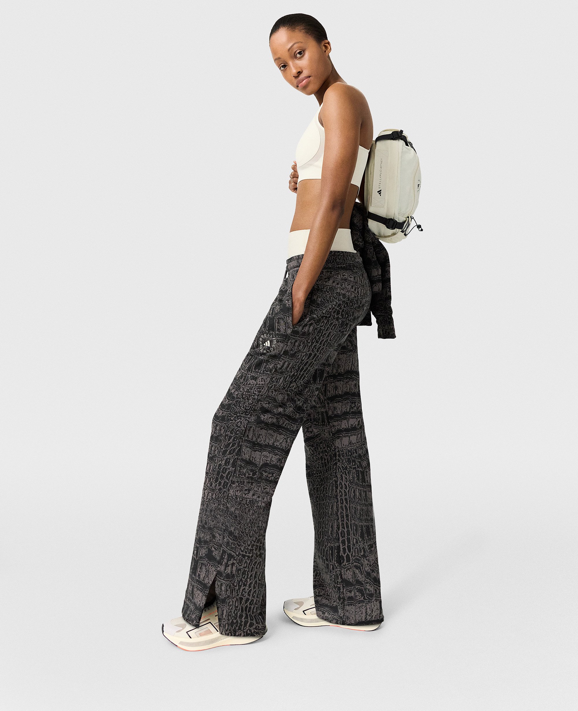 Logo Graphic Print Straight-Leg Joggers, Woman, , Size: XL - Stella McCartney - Modalova