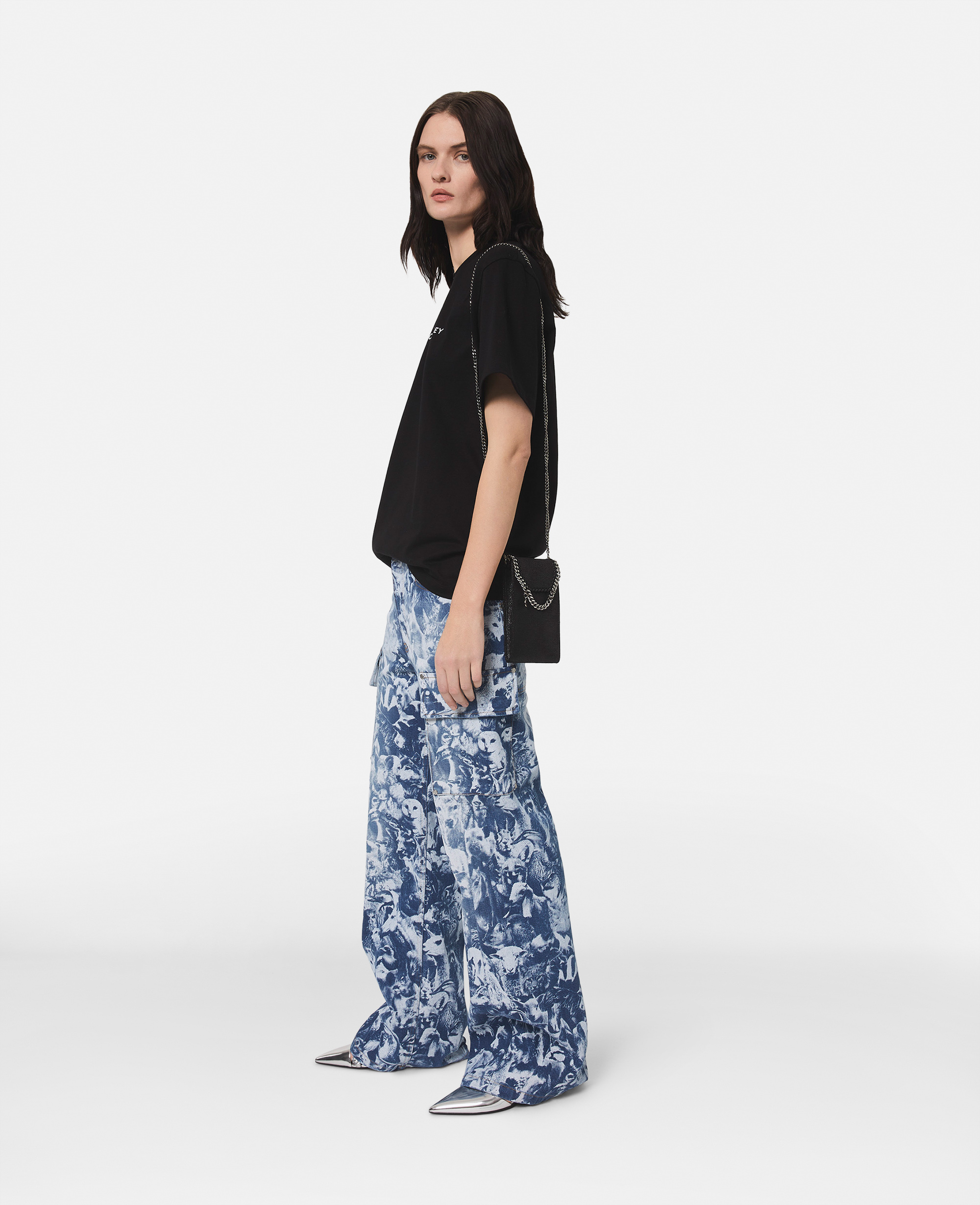 Stella Mccartney Stella Iconics Logo Relaxed Fit T-shirt In Black