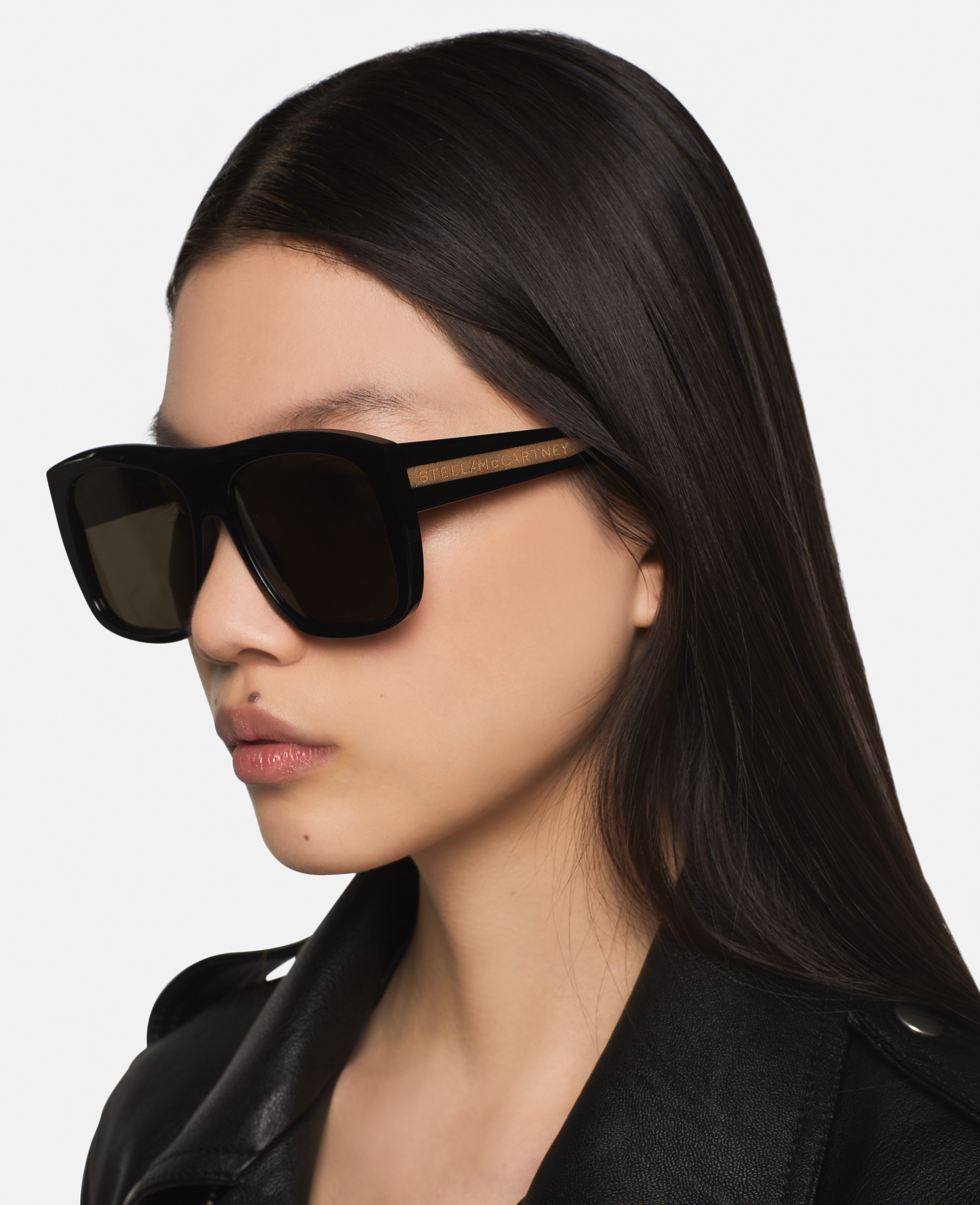 Shop Stella Mccartney Straight-edge Square Sunglasses In Glossy Black