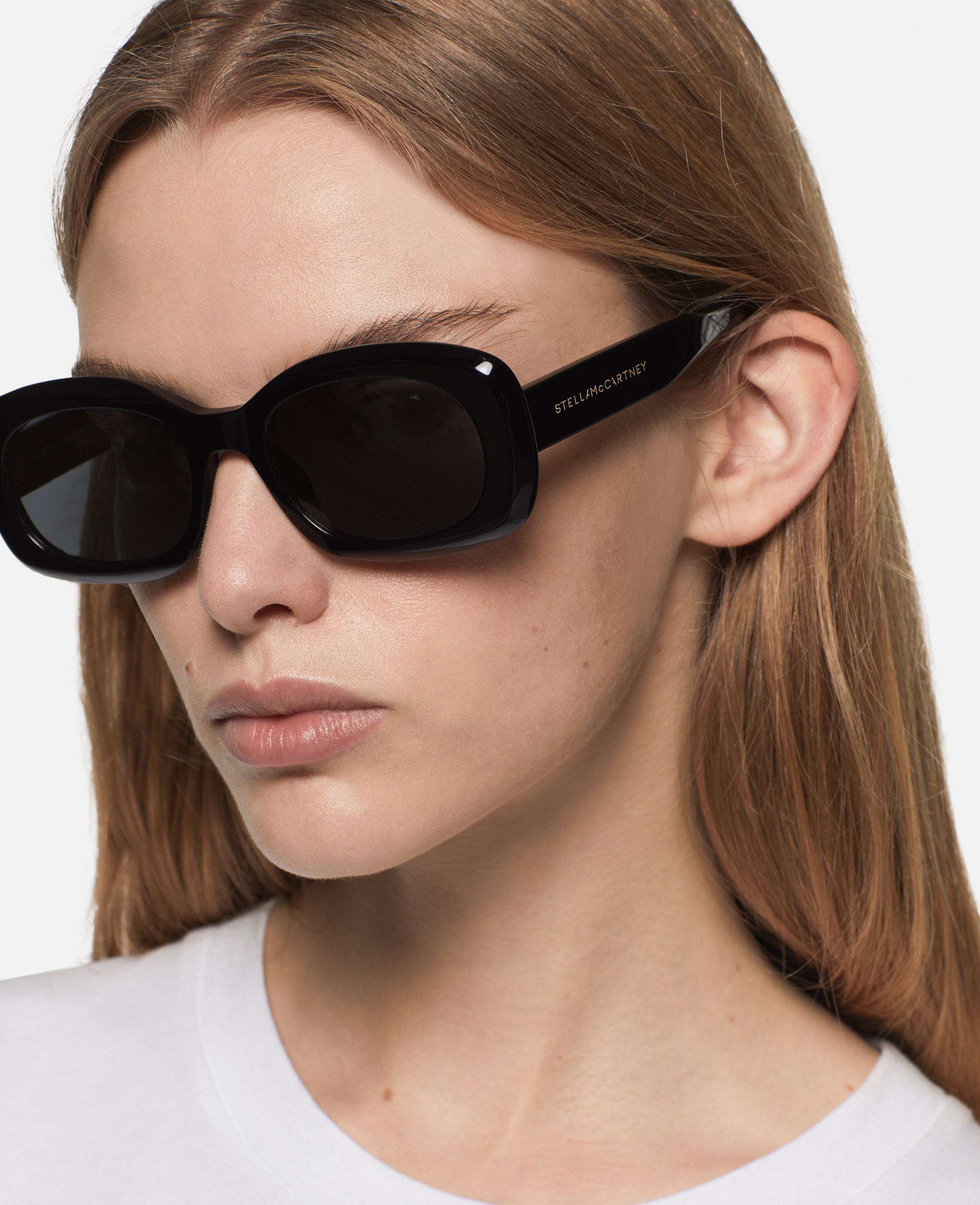 Stella Mccartney Chunky Oval Sunglasses In Black